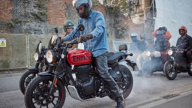 Royal Enfield: Σε λιγότερο από μήνα το Hunter 350 απέδειξε ότι είναι «game changer»